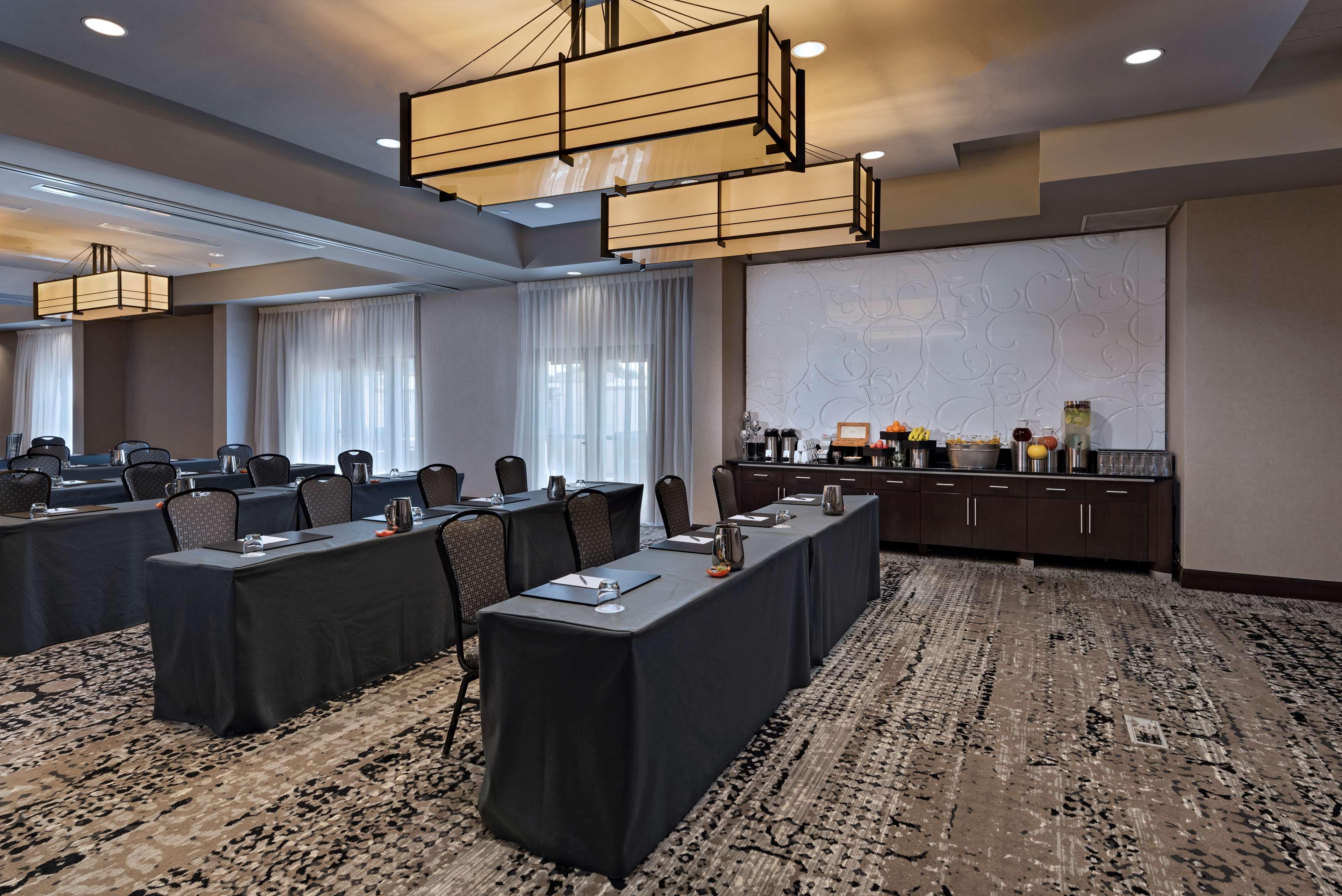 Hotel Hyatt Centric The Woodlands Esterno foto