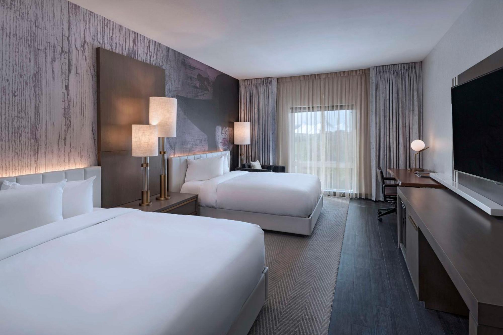 Hotel Hyatt Centric The Woodlands Esterno foto