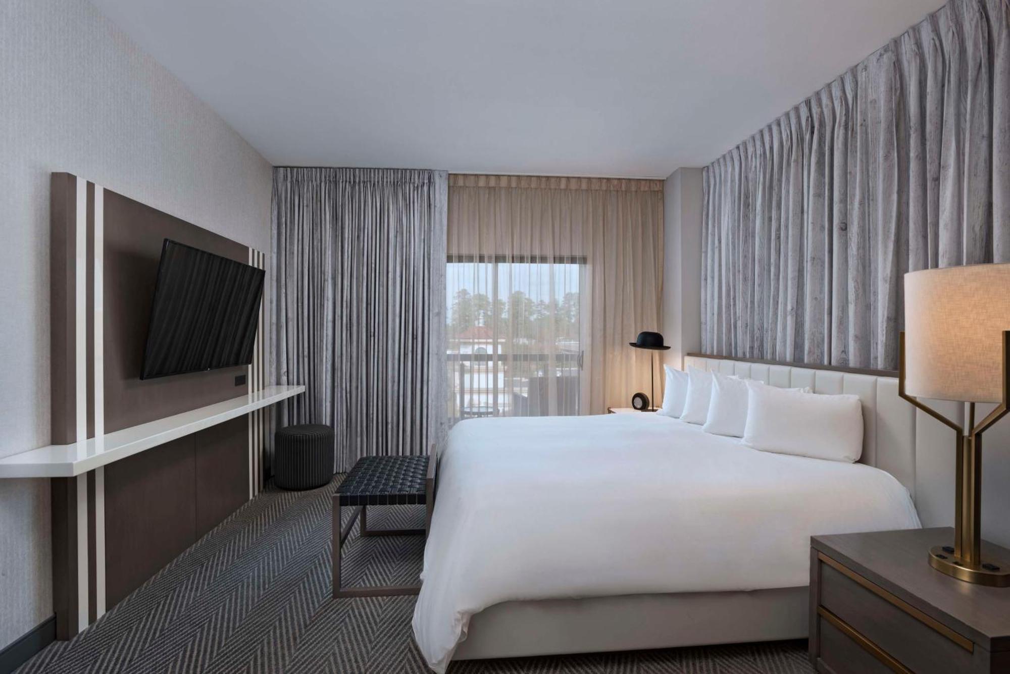 Hotel Hyatt Centric The Woodlands Esterno foto